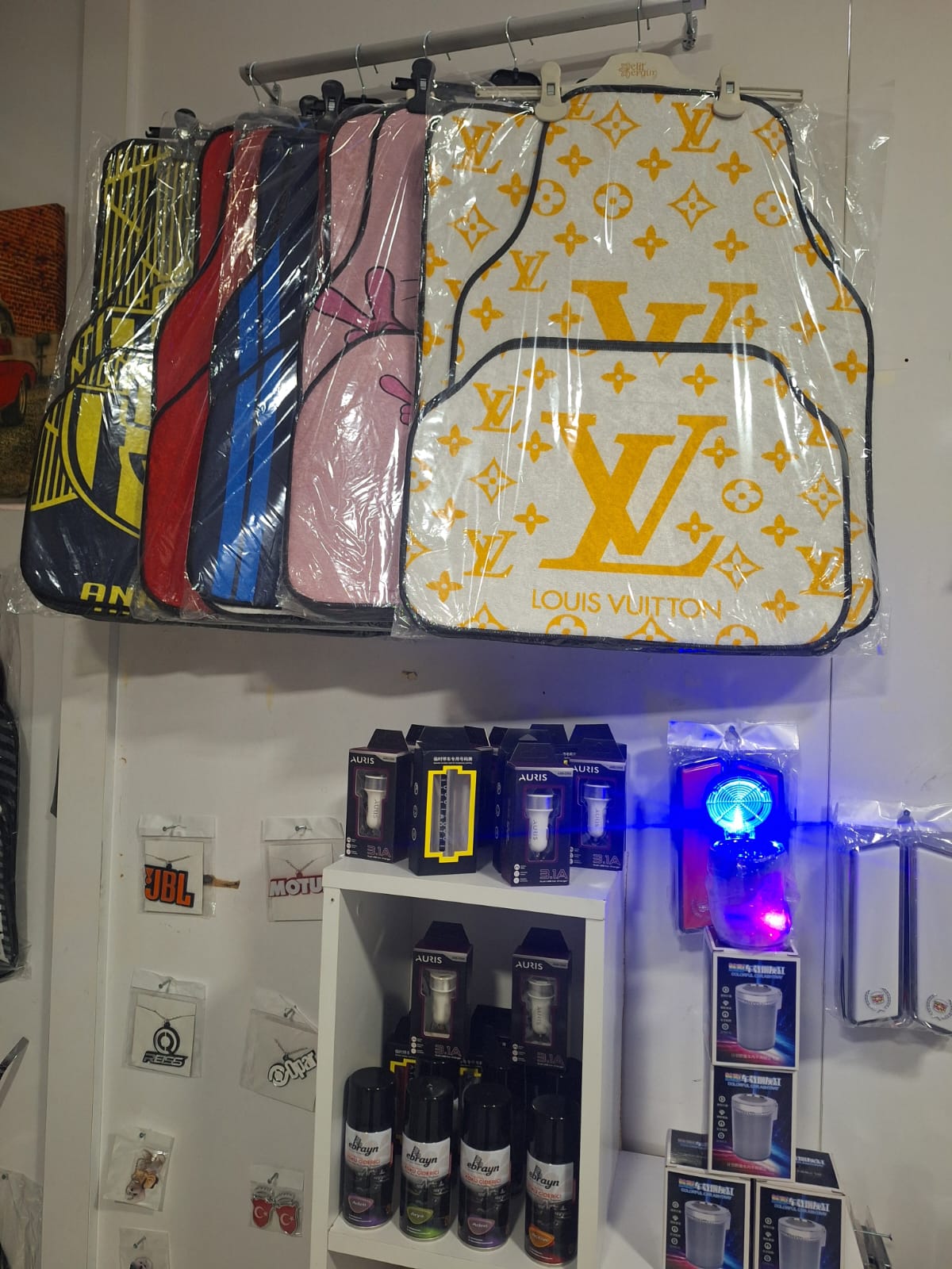 Miraç Oto Aksesuar ( Aracınızın Gratisi ) 